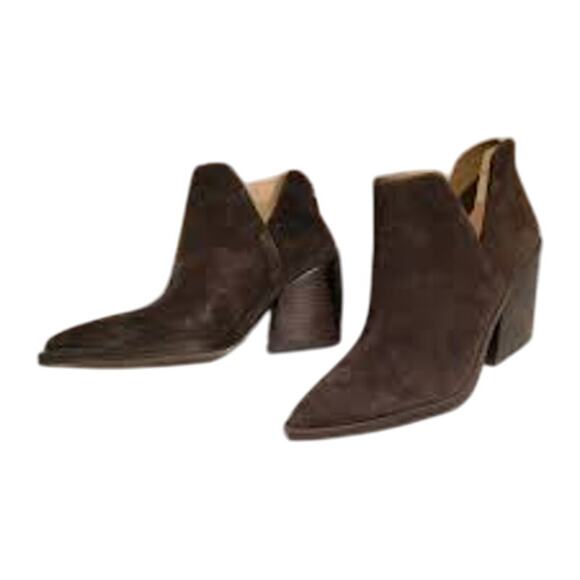 Suede Leather Vince Camuto Gigietta Booties - Picture 1 of 3